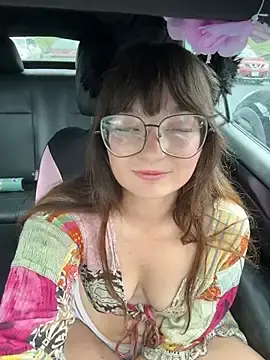 Stripchat Sex Cam of urpuppymoon