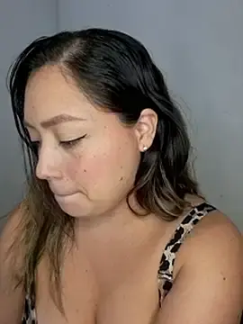 Stripchat Live Sex of Heidy-cute