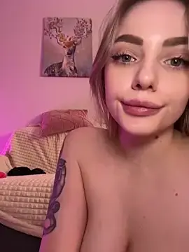 Stripchat Private Sex Chat of HugeBoobsAlice