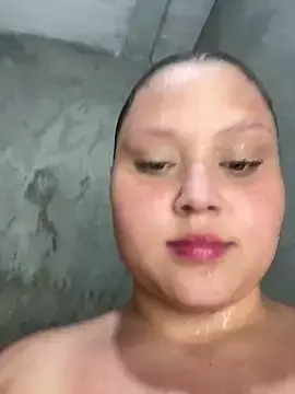 Stripchat Best Webcam of YuliCardona_