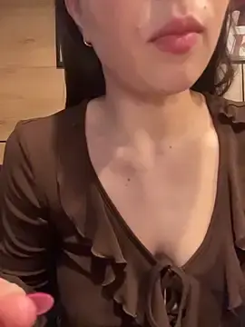 Stripchat Free Live Porn of Holly_Play