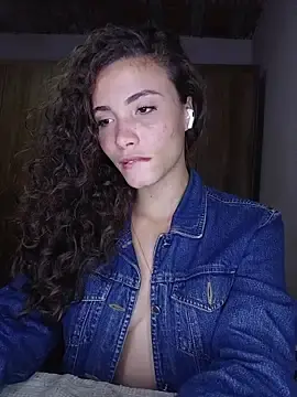 Stripchat Watch Live Sex Cams of PocaHontas2026