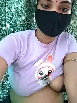 Stripchat Free Porn Cam of Your_Sweety43
