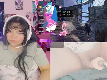 Stripchat Live Sex Cam of crystal7u7
