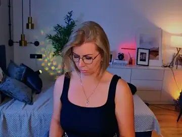 Stripchat Watch Live Sex Cams of Annie_Light