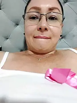 Stripchat Live Sex Cam of milly_sanchez