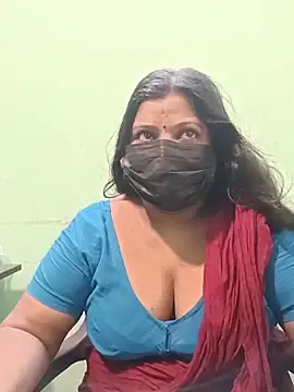 Stripchat Adult Webcams of Tamil_Milf