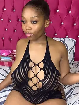 Stripchat Adult Webcam of TheeRealBaddie