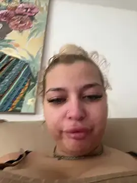 Stripchat Live Sex Cam of AllysonK
