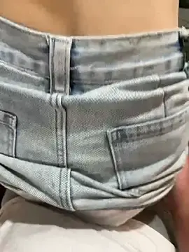 Stripchat Sex Chat of MissY_8