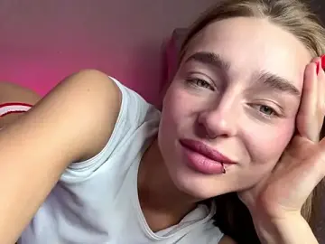 Stripchat Best live sex cam show of amilia-sexygirl