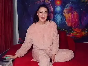 Stripchat Best live sex cam show of Juicy_Lucy