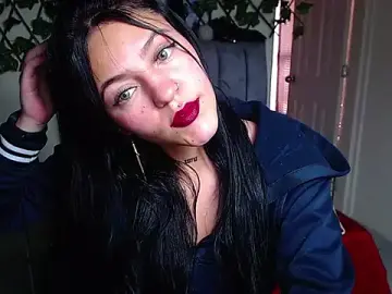 Stripchat Free Porn Cam of Violettasquirt