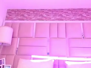 Stripchat Adult Webcam of ShaniaBrownn