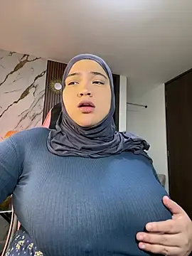 Stripchat Best live sex cam show of sweetmuslim01