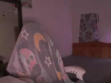 Stripchat Live Sex Cam of missydiorr10