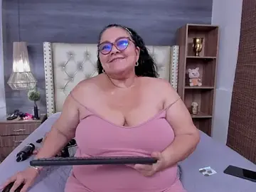 Stripchat Live Sex Cam of mommy_cute