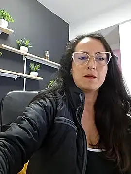 Stripchat Best live sex cam show of Lauryn_Jones