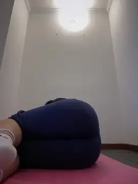 Stripchat Adult Webcams of kim_monti