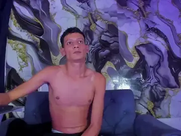 Stripchat Live Sex of BEM_BOY