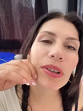Stripchat Live Porn of Alysson--