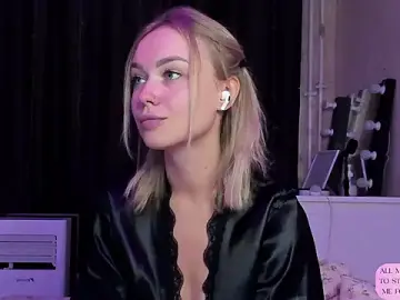 Stripchat Live Sex Cam of MaryDreaminess