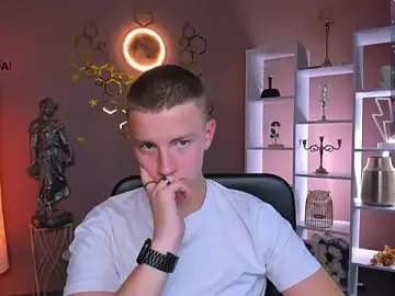 Stripchat Free Live Porn of noah_nero