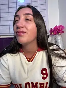 Stripchat Live Sex Cam of Hannahoff