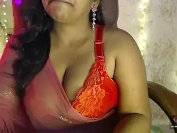 Stripchat Adult Webcam of ItsMiraDesire