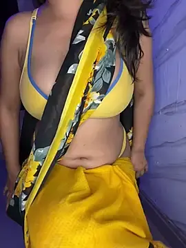Stripchat Nude Webcam of Ms_Divya