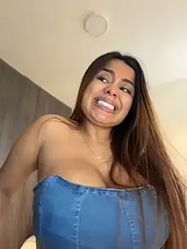 Stripchat Sex Cam of valeria2019hot