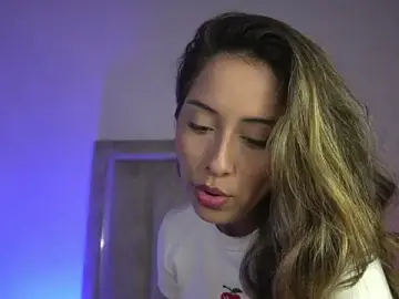 Stripchat Private Sex Chat of little-Emma