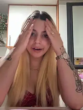Stripchat Best live sex cam show of Noeliagglow