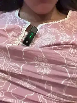 Stripchat Nude Webcam of Goddess_sneha