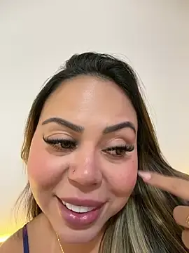 Stripchat Live Sex Cam of lariic