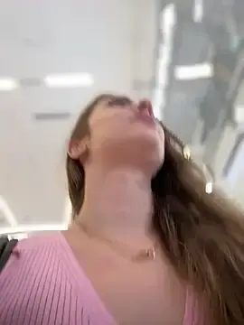 Stripchat Live Porn of MariiD
