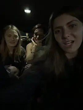 Stripchat Free Live Porn of MariiD
