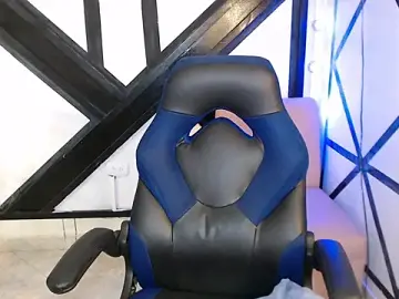 Stripchat Watch Live Sex Cams of emily_rz1