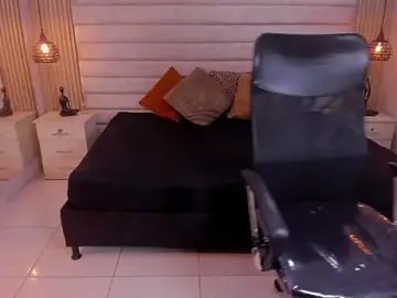 Stripchat Free Live Porn of Cloe_Monroee_