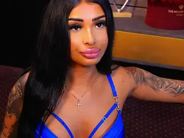 Stripchat Live Sex Cam of LaylaVixenn