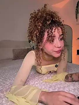 Stripchat Free Porn Cam of Lianh_Benett
