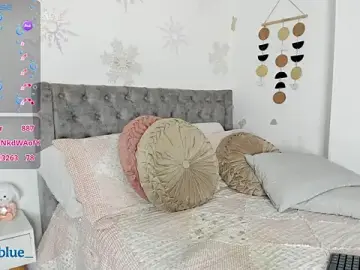 Stripchat Watch Live Sex Cams of Islaa_Bluee