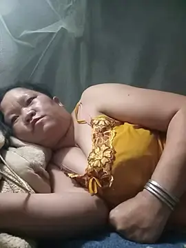 Stripchat Watch Live Sex Cams of riso-00