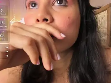 Stripchat Live Sex Cam of KataleyaSwet