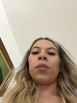 Stripchat Live Sex of Mia_Rosee1