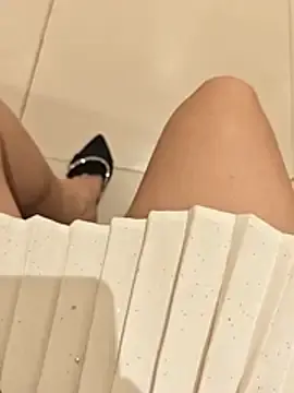 Stripchat Free Porn Cam of Mina-02