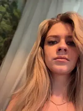 Stripchat Free Live Porn of Love_Bri