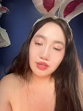 Stripchat Nude Webcam of Asianpie_