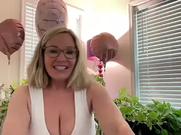 Stripchat Watch Live Sex Cams of Milf_Goddess