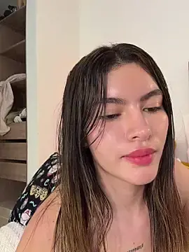 Stripchat Nude Webcam of Your_Honeey